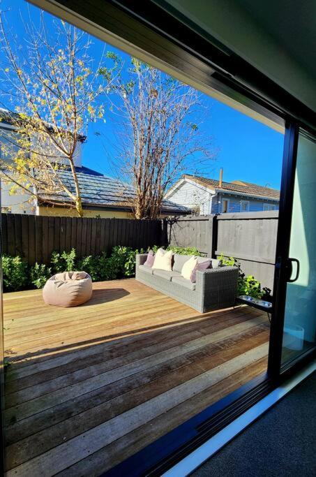 Central Home With Internal Garage - Close To Cbd! Christchurch Exterior foto